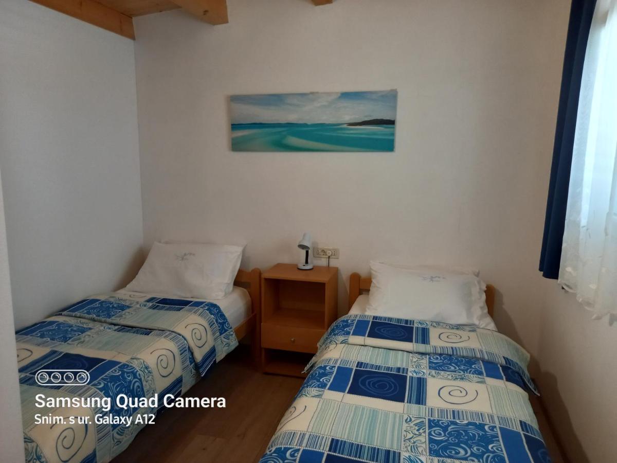 Apartmani Rukonic Aleksandar 네레자인 외부 사진