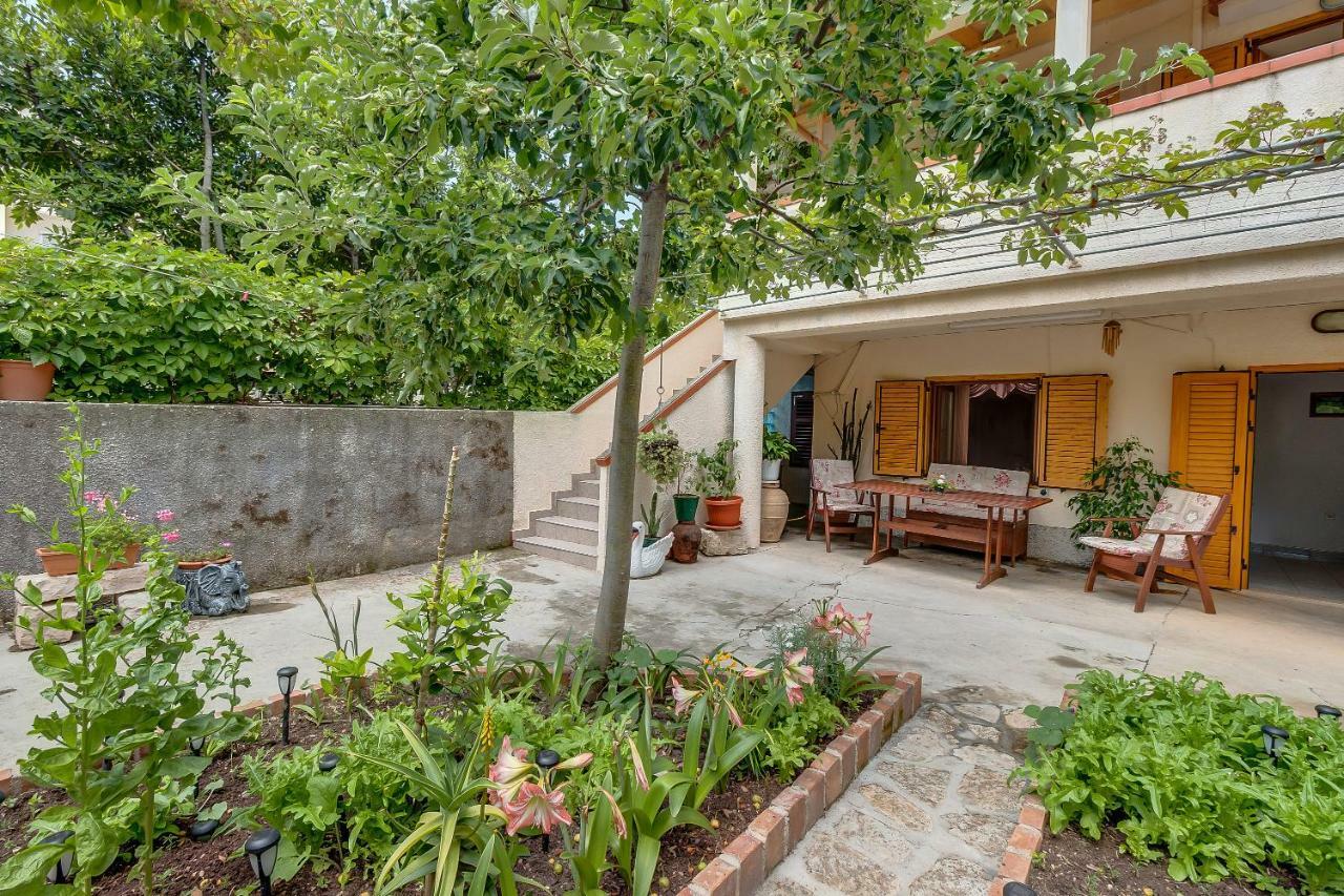 Apartmani Rukonic Aleksandar 네레자인 외부 사진