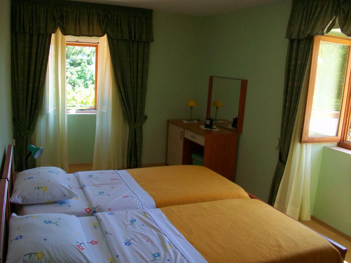 Apartmani Rukonic Aleksandar 네레자인 외부 사진